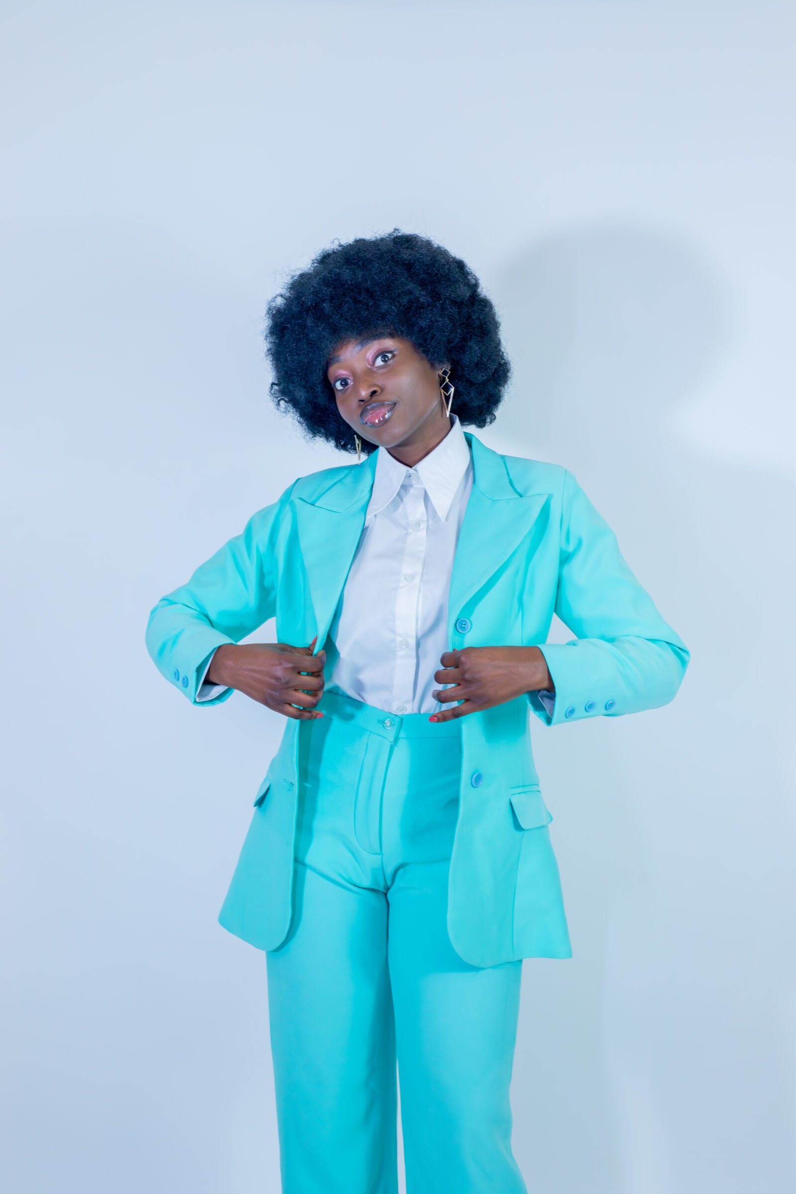ensemble tailleur turquoise – reine damaris