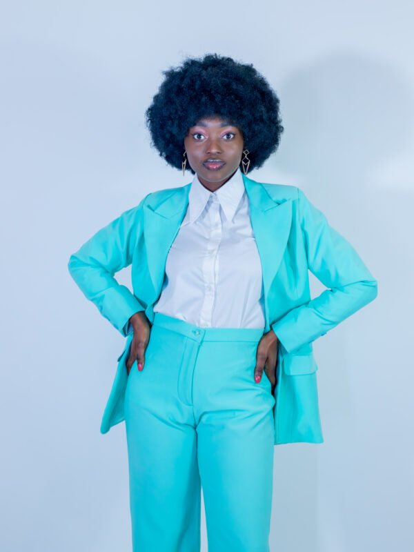 ensemble tailleur turquoise – reine damaris